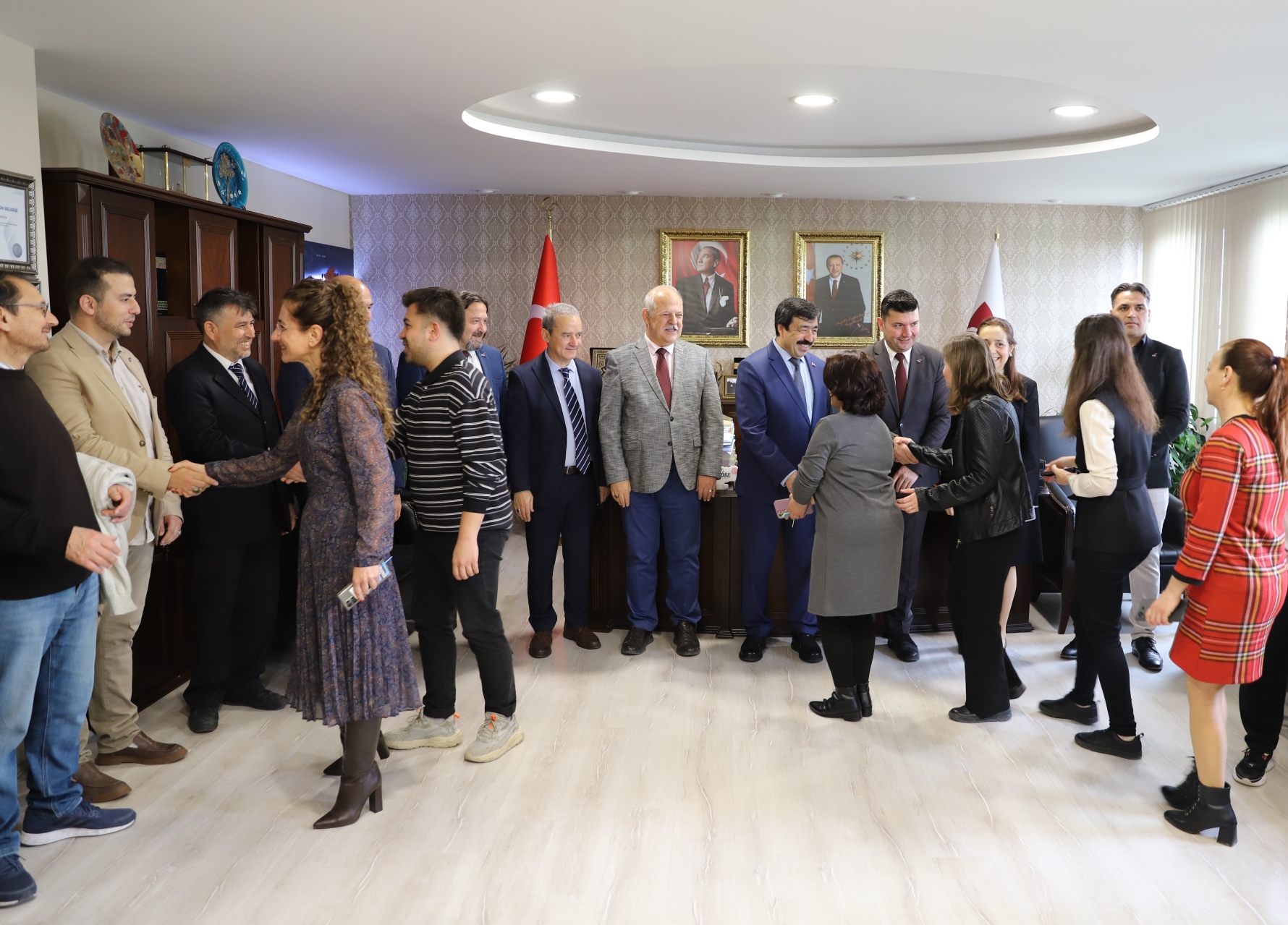 İyi Bayramlar İKÇÜ