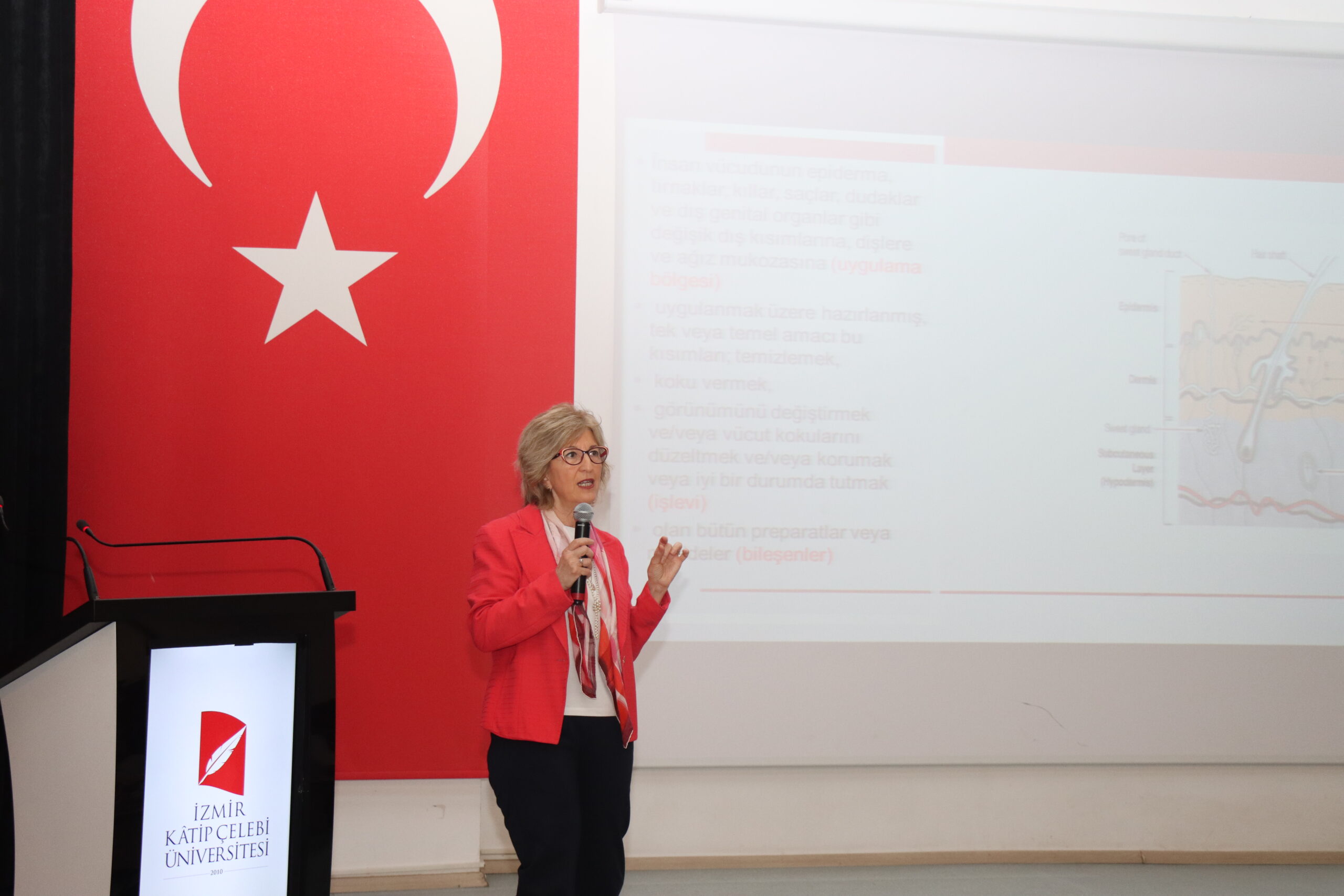 İKÇÜ Eczacılık Fakültesi’nden Kozmetik Ürün Geliştirme Semineri