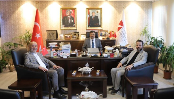 İlk Ziyaret İKÇÜ’ye
