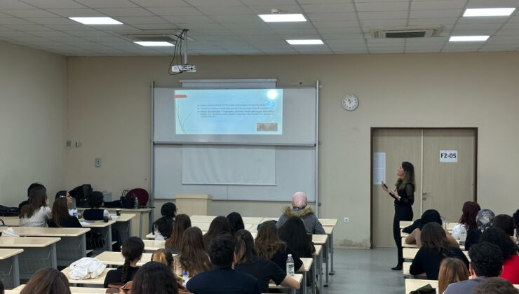 İKÇÜ’de Psikoloji Öğrencilerine Yönelik Atölye