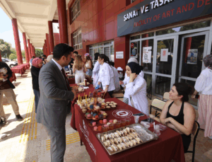 İKÇÜ’de Gastronomi Festivali: Geleceğin Şefleri Hünerlerini Sergiledi