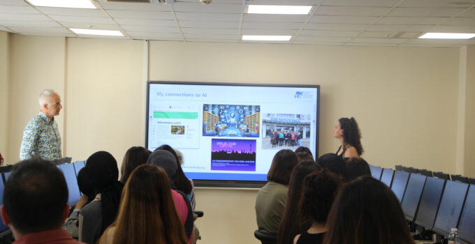 İKÇÜ’nün Yeni Kurulan DATA Laboratuvarı’nda Yapay Zeka Eğitimi Verildi