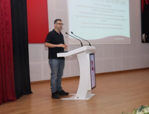 İŞKUR Gençlik Programı Kapsamında İKÇÜ’lü Öğrencilere “İş Sağlığı ve Güvenliği Eğitimi” Verildi