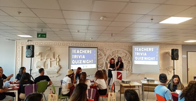 İKÇÜ, Üniversitelerarası “Teachers’ Trivia” Yarışmasına Ev Sahipliği Yaptı