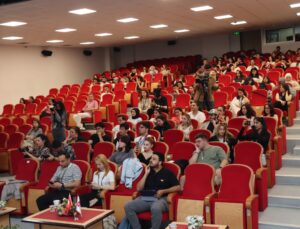 İKÇÜ Film Festivali’nde Seçkin Eserler İzleyicilerle Buluştu
