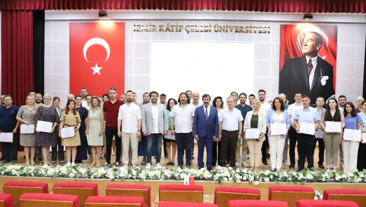 İKÇÜ’de “Formasyona Yönelik Eğiticilerin Eğitimi” Sertifika Töreni
