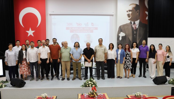 İKÇÜ BİO’dan “Yapay Zekâ ve Veri Güvenliği Söyleşisi”