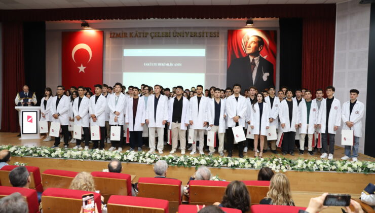 Tıp Fakültesinde Beyaz Önlük Heyecanı