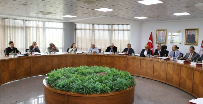 İzmir Balıkçılık Çalışma Grubu İKÇÜ’de Toplandı