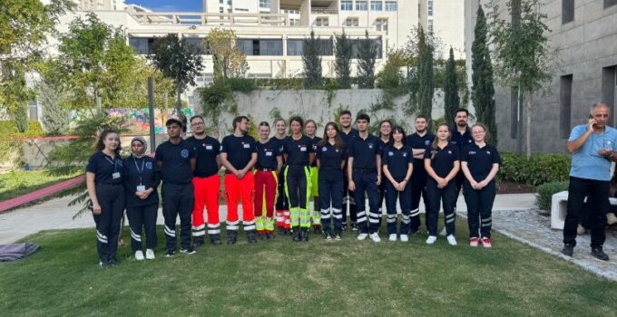 İlk ve Acil Yardım Programı Öğrencilerinden Triyaj Yarışmasında Uluslararası Başarı