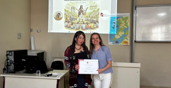 İKÇÜ Turizm Fakültesinde Hikâye Anlatıcılığı Söyleşisi