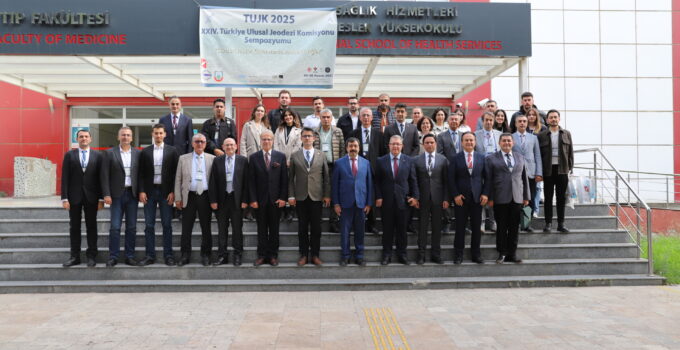 Türkiye Ulusal Jeodezi Komisyonu Sempozyumuna İKÇÜ Ev Sahipliği Yaptı