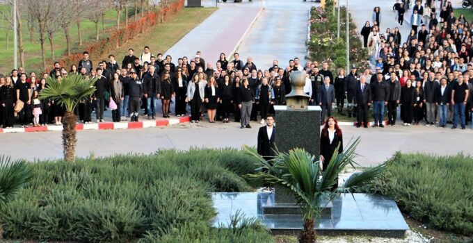 İKÇÜ Ata’yı Andı