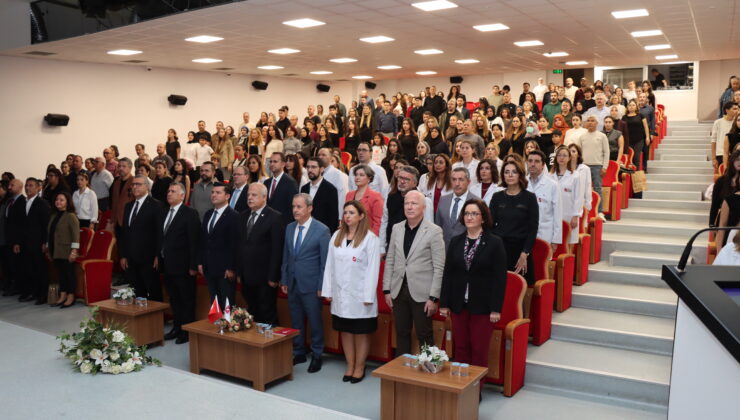 İKÇÜ’lü Geleceğin Eczacıları Mesleğe İlk Adımını Attı