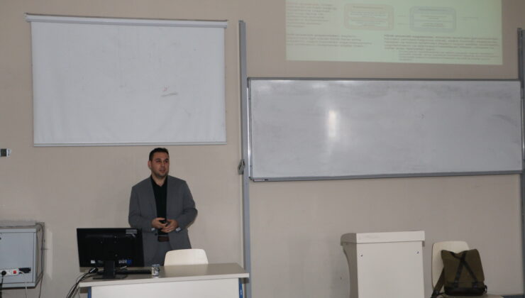 Klinik Eczacılık Uygulamaları ve Gelişen Yaklaşımlar Semineri İlgi Gördü