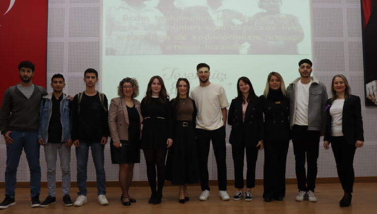 İKÇÜ Öğrencilerine Üç Temel Toplumsal Sorun Üzerine Farkındalık Eğitimi Verildi