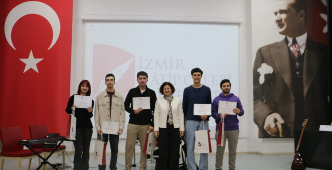 Hemşirelik Bölümünden Öğrencilerin Liderlik Özelliklerini Geliştirme Odaklı Çalıştay