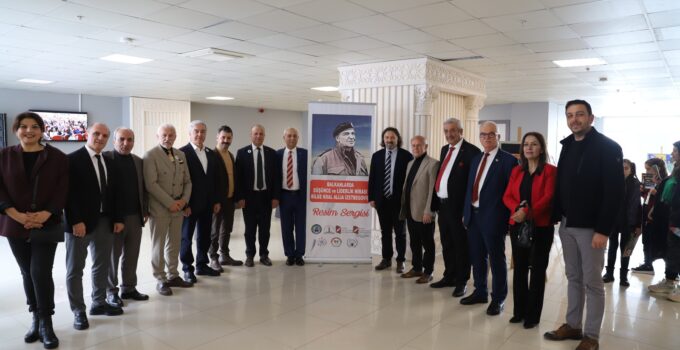 Bilge Kral Alija İzzetbegovic İKÇÜ’de Anıldı