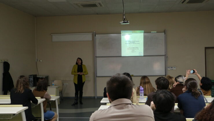 İKÇÜ Eczacılık Fakültesinden Uluslararası Kariyer Söyleşisi