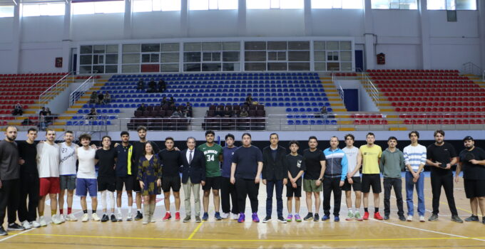 14 Mart Tıp Bayramı Kutlamaları Spor Turnuvasıyla Başladı