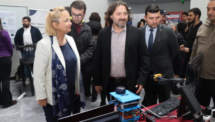 İKÇÜ’de 3. Proje Panayırı Coşkusu