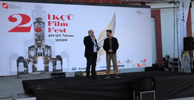 Seksenler’in Butik Ali’si Hakan Bulut İKÇÜ Film Festivali’nde Öğrencilerle Buluştu