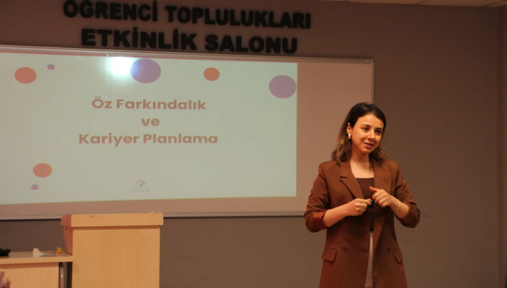 Kalite Topluluğundan 21. Yüzyıl Becerileri Eğitimi