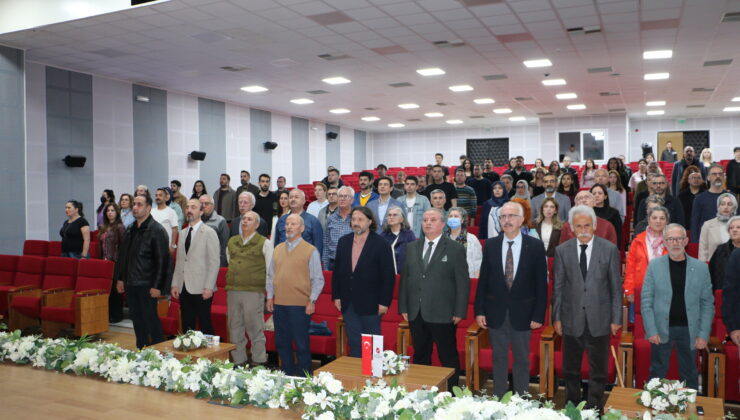 Prof. Dr. Fahri Işık İKÇÜ’de “Hiç Hellen Olmayan Anadolu’ya Sahiplik” Başlıklı Konferans Verdi