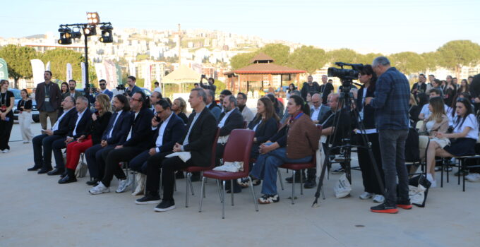 2. İKÇÜ Film Festivali Başladı