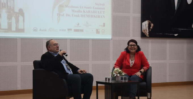 İKÇÜ Film Festivali’nde “Bir Meydanın 24 Saati: Eminönü” Belgesel Gösterimi ve Söyleşisi