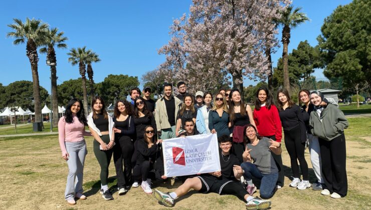 İKÇÜ Tıp Fakültesi’nden Sağlıklı Yaşam Yürüyüşü