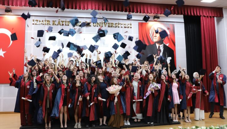 2026’nın İlk Mezuniyet Coşkusu Turizm Fakültesinden