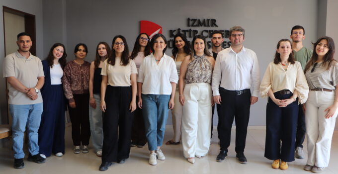 İKÇÜ’de Sağlıklı Hayat Merkezleri ve Koruyucu Sağlık Hizmetleri Masaya Yatırıldı