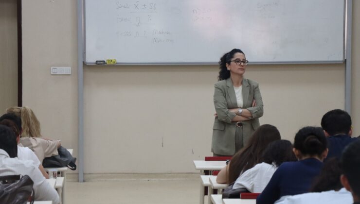 İKÇÜ’lü Genç Sağlıkçılara İŞKUR Gençliğin Üretim Çağı (GÜÇ) Programı Tanıtıldı