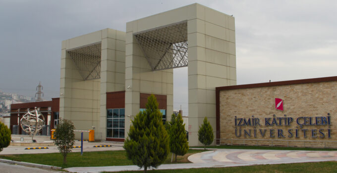 İKÇÜ’lü Öğrencilerin TÜBİTAK Proje Başarısı