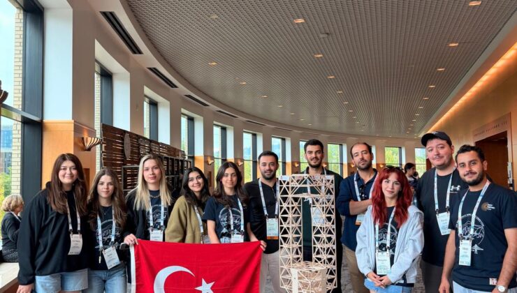 İKÇÜ Sismik Takımı, EERI Depreme Dayanıklı Bina Tasarım Yarışması’nda 49 Üniversite Arasında Dünya Birincisi