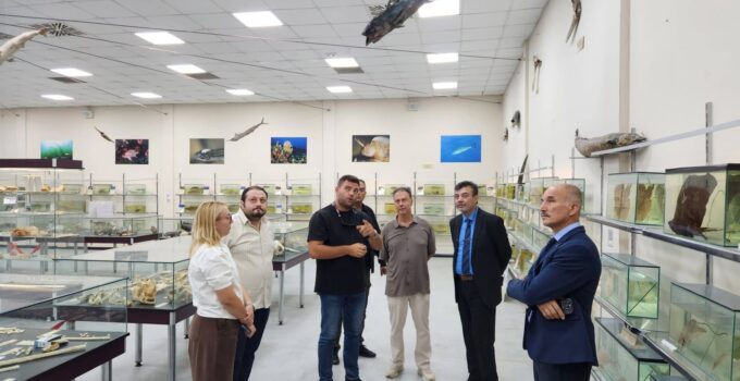 İKÇÜ Su Ürünleri Fakültesinin Teknik Altyapısı Üniversite-Sanayi İş Birliğiyle Güçlendirildi