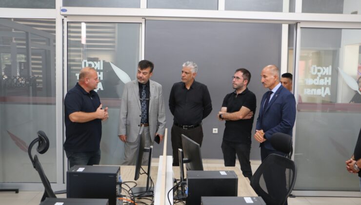 İKÇÜ Rektörü Prof. Dr. Mustafa Balcı: “Kamuoyuna Açılan Yüzümüzsünüz”
