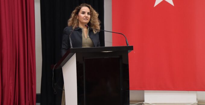 İKÇÜ’de Türkiye ve Dünya’da İş Sağlığının Durumu ve Geleceği Konuşuldu